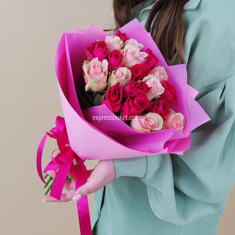Розовые Розы Кения 19 шт